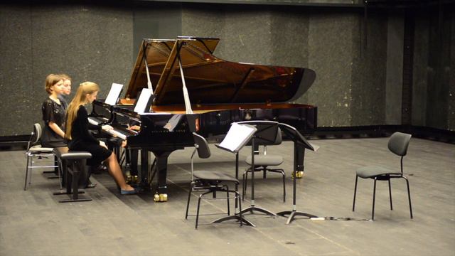 M. Ravel Piano Concerto G-Dur смотреть онлайн