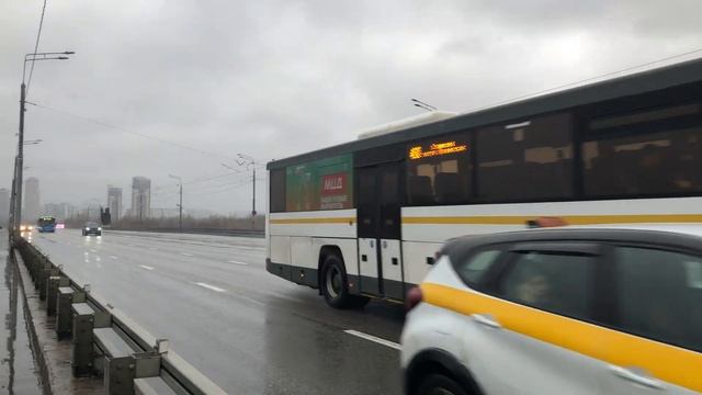 Истринский ЛиАЗ-5250 Voyage 9778 Перекраска Наше Подмосковье На Строгинском мосту, г. Москва смотреть онлайн