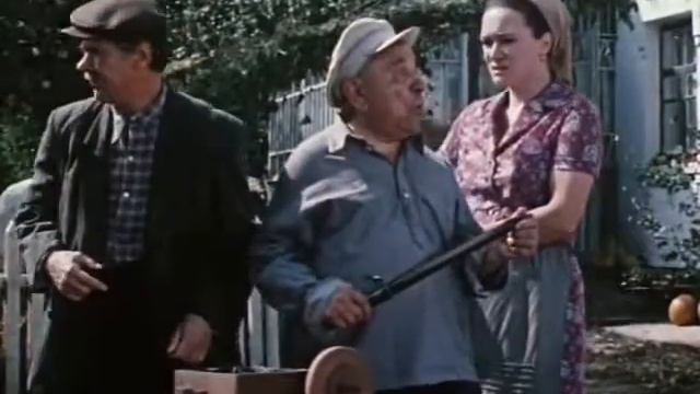 Секретарь парткома (1970) - "Пять минут до кончины, а жрать просит. Глупость натуральная!" смотреть онлайн
