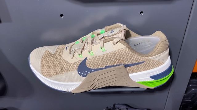 Nike Metcon 7 Men’s Training Shoes (Rattan/Sandalwood/Sail/Thunder Blue) - Style Code: CZ8281-234 смотреть онлайн