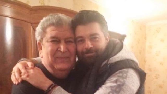 У Алексея Чумакова произошла трагедия. Семья певца готовится к похоронам смотреть онлайн