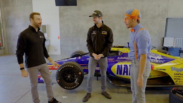 Blippi Explores Indy 500 Race Cars at the Motorway Speedway! | Educational Videos for Kids смотреть онлайн