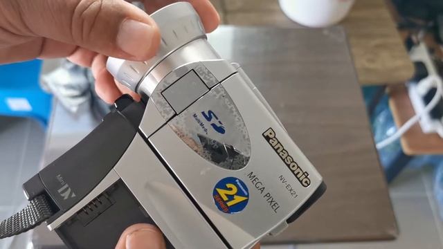 กล้องเสีย งานซ่อม ทำอะไหล่ Broken camera Panasonic NV-EX21 กล้องวีดีโอ Panasonic กล้องวีดีโอ Mini D смотреть онлайн