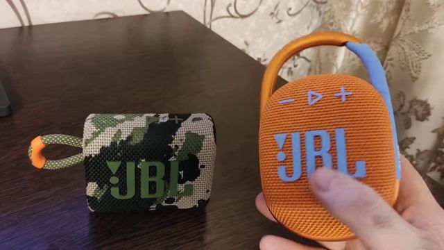 Сравнение двух малышак JBL GO3 и JBL FLIP4.