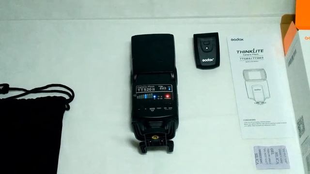 Быстрая распаковка вспышки Godox TT520 II смотреть онлайн