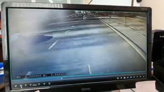 В Атырау легковой автомобиль столкнулся с маршрутным автобусом смотреть онлайн