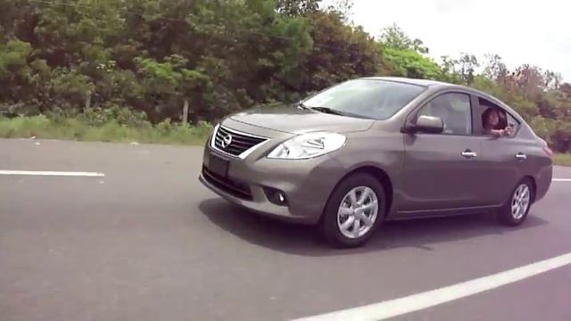 Vision Automotriz El Nissan Versa 2012, a la venta en Mexico.mov смотреть онлайн