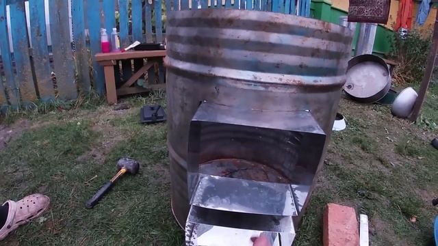 Печь из бочки смотреть онлайн