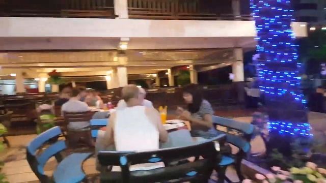 Суп из гнезд за 1000 батт. Прогулки в январе 2019.