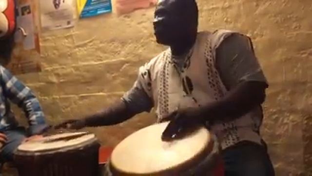 Incredible djembe kan by Zoumana Dembele in Helsinki 2016 смотреть онлайн