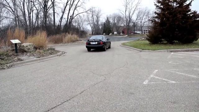 Nissan Sentra Se-R Spec V Burnout смотреть онлайн