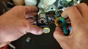 Необычный эффект моторчика и джоуль вора!!!??