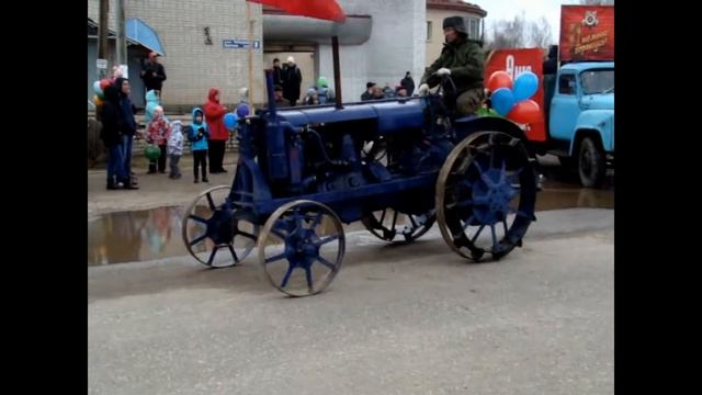 Советский трактор «Универсал-2», У-2, ("Фармолл") (1944-1955) ВТЗ в действии. Корткерос. смотреть онлайн