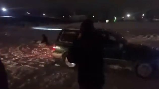 Subaru Forester + пассажир на запаске смотреть онлайн