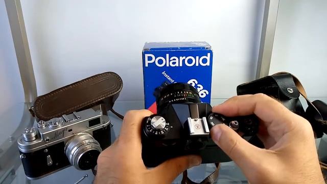 Фотоаппараты Polaroid, Зенит и Мир рядом | Фото ретро гаджеты СССР и девяностых смотреть онлайн