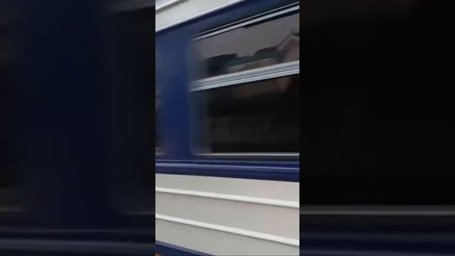 Бешенная реакция школьника на ЭР9Е-633 после прохождении модернизации на КЭВРЗ. смотреть онлайн