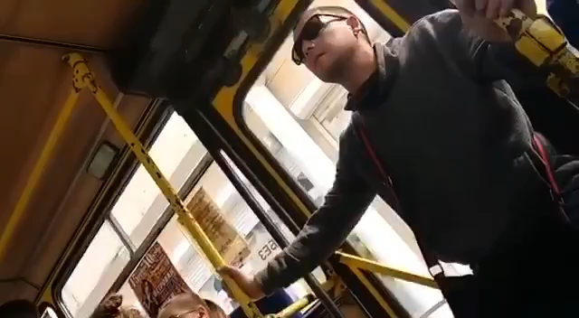 Конфликт в маршрутке смотреть онлайн