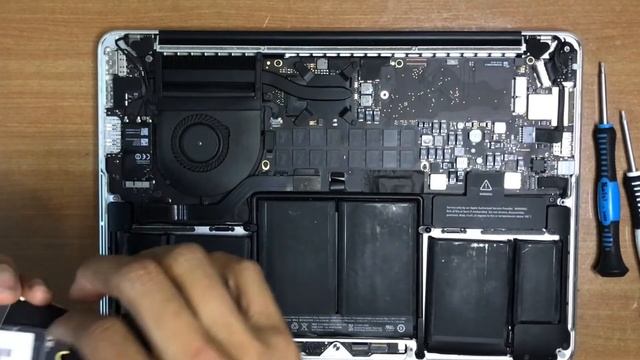 How to Install&Upgrade SSD Macbook Pro 2013-2016 l วิธีอัพเกรด SSD NVME Macbook Pro смотреть онлайн
