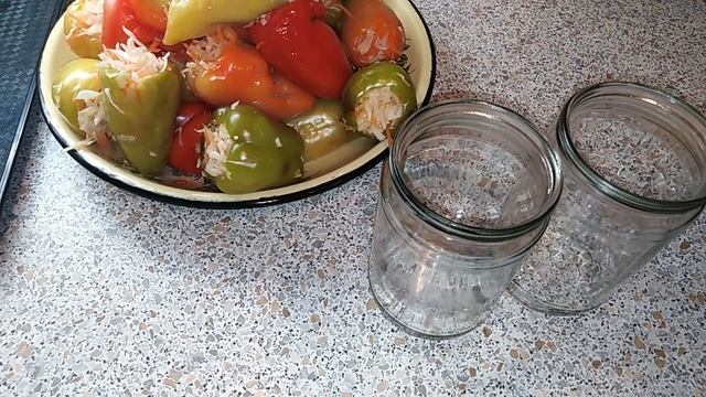 ПЕРЕЦ ФАРШИРОВАННЫЙ КАПУСТОЙ//НА ЗИМУ// смотреть онлайн