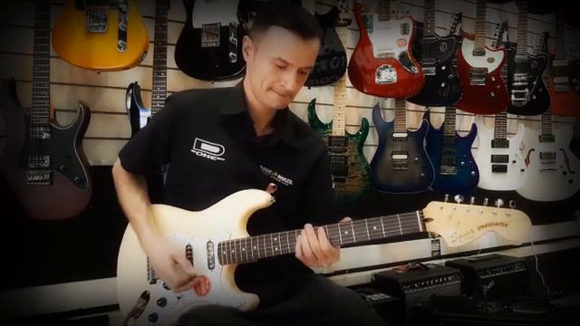 Squier Vintage Modified Stratocaster '70s смотреть онлайн
