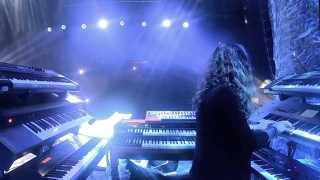 Ayreon - The Mirror Maze (Electric Castle Live And Other Tales) смотреть онлайн