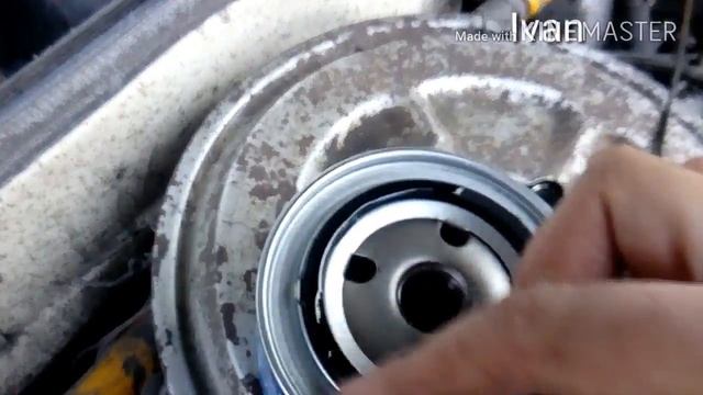 Нужно ли заливать масло в масляной фильтр? смотреть онлайн