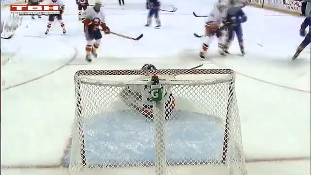 Илья Сорокин одержал первую победу в НХЛ смотреть онлайн