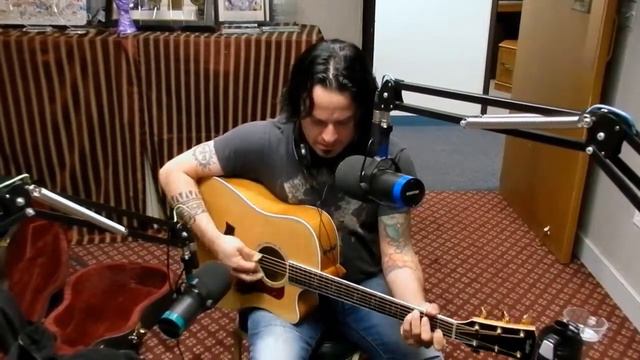 Fil Pacino - "Live It Down" смотреть онлайн