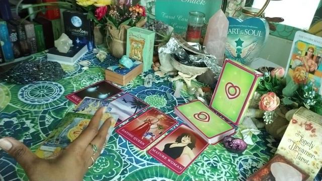 It took competition (real or imagined 🙄) for DM to recognize The REAL POWER COUPLE! смотреть онлайн