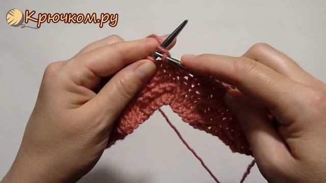 Снуд в один оборот с узором Турецкая коса спицами без шва смотреть онлайн