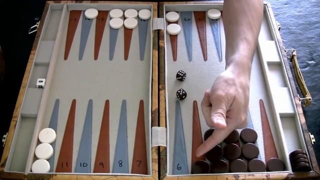 Beginner Backgammon Tutorial - 4 - Bearing Off смотреть онлайн