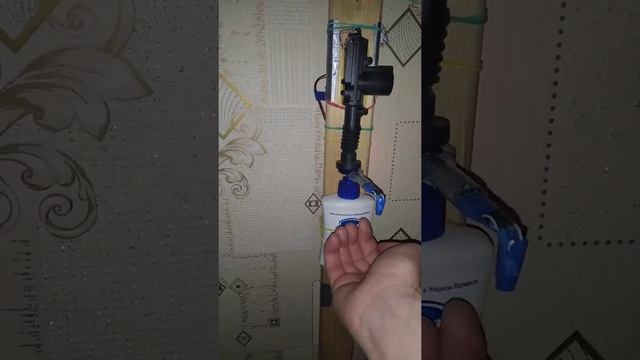 Автоматический дозатор антисептика своими руками DIY смотреть онлайн