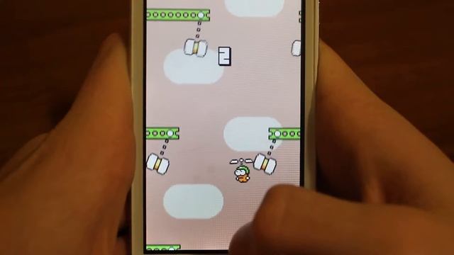 Обзор игры Swing Copters от создателя Flappy Bird смотреть онлайн