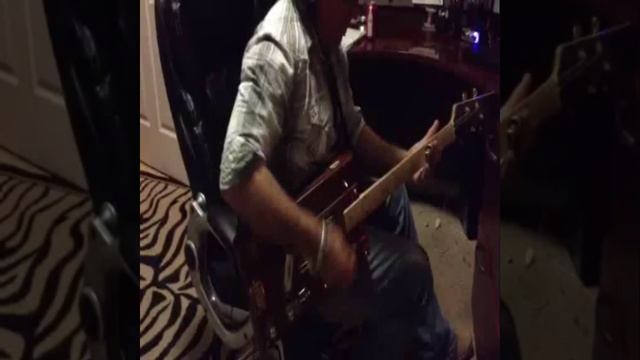 Custom Cigar Box Guitar - Video starts at about 20 seconds смотреть онлайн
