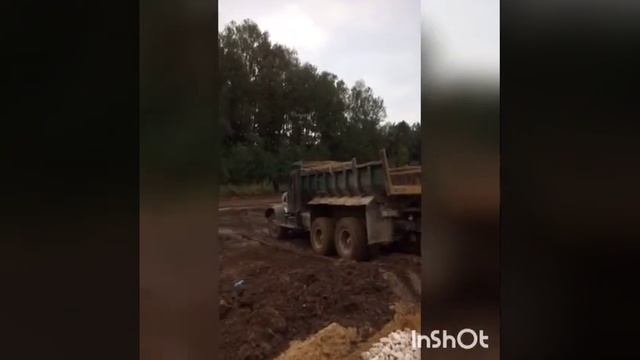 Tatra 815 vs Kraz 256 B1 смотреть онлайн