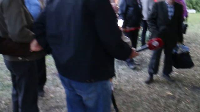 Павел Арзамасцев на съёмках "Завалинки" смотреть онлайн