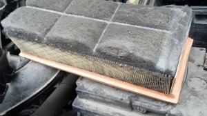 Дастер H4M замена воздушного фильтра двигателя.