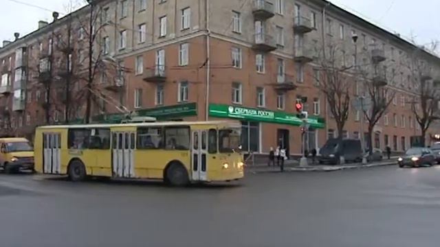 Приставы арестовали троллейбусы за долги смотреть онлайн