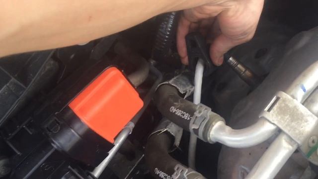 2012 Ford Fusion Hybrid Upstream Oxygen Sensor Replacement (10 minutes) смотреть онлайн