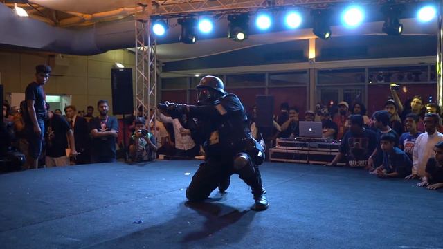 [Animania 2016] Agent Hunk (Resident Evil) Cosplay Skit смотреть онлайн