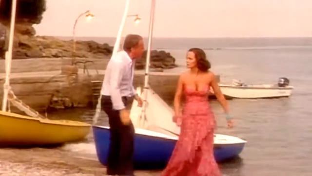 Movies Scene - Laura Antonelli Commedia Uscita In Mare Film Scena
