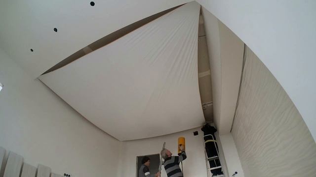 Натяжные потолки в г.Коломне. Процесс монтажа натяжного потолка в спальной комнате таунхауса смотреть онлайн