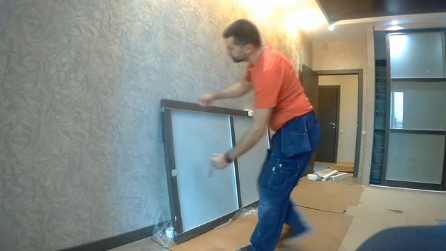 Ещё одни деревянные двери купе смотреть онлайн