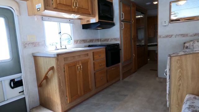 2000 R-Vision Condor 1310 Class A, Slide, Workhorse, 41K Miles, Sleeps 6, Back Row Bargain, $19,900 смотреть онлайн