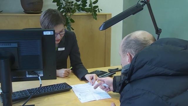 Жители в недоумении от больших счетов за электричество смотреть онлайн