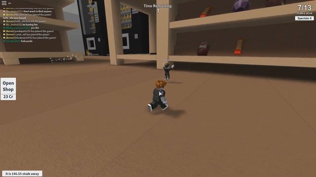 ПРЯТКИ В ОГРОМНОЙ КОМНАТЕ! ROBLOX GAME ! смотреть онлайн