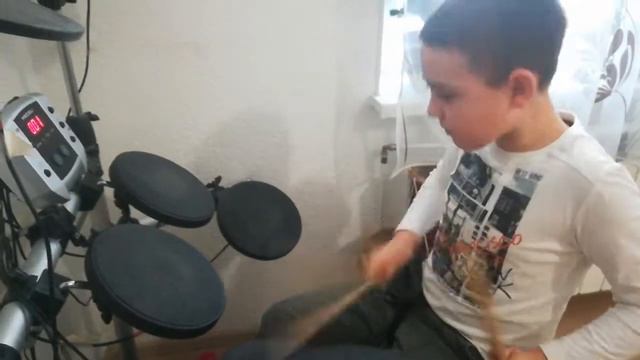 МАТВЕЙ & NAZARETH MORNING DEW смотреть онлайн