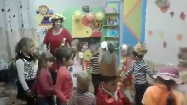 Танец с Осенью, ср гр 2016г смотреть онлайн
