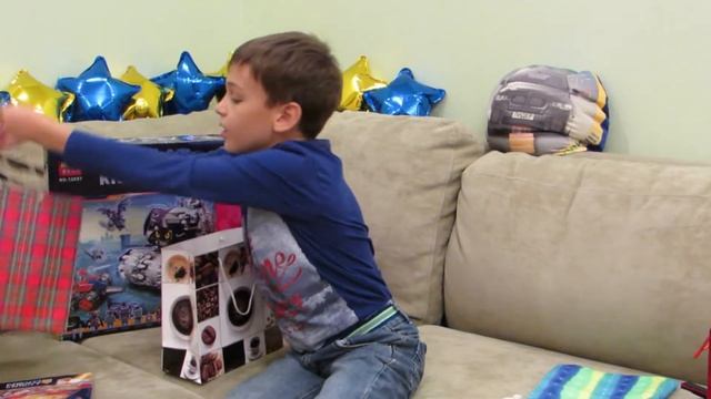 МОЙ ДЕНЬ РОЖДЕНИЯ - 9 ЛЕТ! Долгожданные подарки и подарки сюрпризы. смотреть онлайн