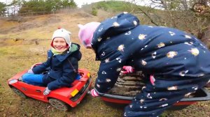 Дети и Машина. Строим мост, убегает от Сереноголового и Вытаскиваем застрявший автомобиль. Манкиту